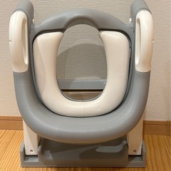 トイレトレーニング補助便座の画像