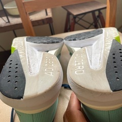 アディダス　ボストン13の画像