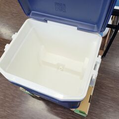 【店頭引き取り限定】イグルー マックスコールド６２ＱＴ（５８Ｌ）クーラーボックスの画像
