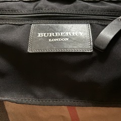 Burberryののショルダーバックの画像