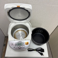 ⭐️取り引き限定⭐️ ZOJIRUSHI 炊飯器 2020年 5.5合 1.0L 美品の画像