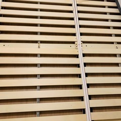 【美品！セット、単品どちらも可】シングルベッド×２　すのこ　足つき　ベッド枠の画像