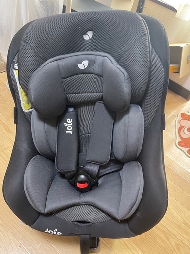 値下げしました。新生児から使えます。　チャイルドシート