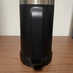 STANLEYスタンレービアジョッキ0.7L真空断熱ブラック　キャンプアウトドアの画像
