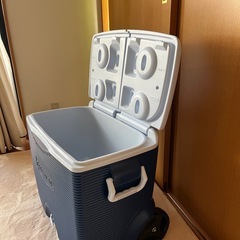 クーラーBOXキャスター付の画像