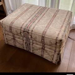 オットマン　大塚家具　の画像
