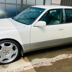 美車　トヨタ　セルシオ c仕様　99,500km C仕様　前期　パールの画像