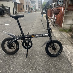 折り畳み自転車の画像