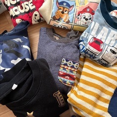 110センチ　男の子向秋冬服の画像