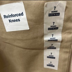 未使用☆OLD NAVY7歳児チノパンの画像