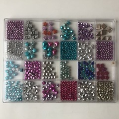 totally me! 4-in-1 ビーズスタンドの画像
