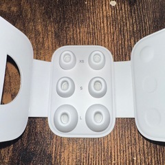 【正規品】Apple AirPods Pro2 Lightningタイプ　中古の画像