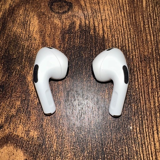 【正規品】Apple AirPods Pro2 Lightningタイプ　中古