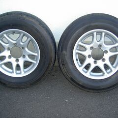 200系ハイエース　社外アルミホイール　ブリジストンタイヤ　ECO Pia 195/80R15 107/105LT 車検対応タイヤの画像