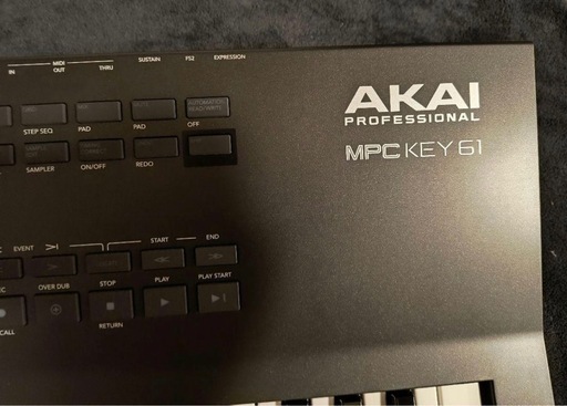AKAI MPC KEY 61 キーボード HAMMONDソフトケース付き (you