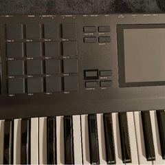 AKAI MPC KEY 61 キーボード HAMMONDソフトケース付きの画像