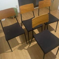 ダイニングチェア 4脚セットの画像