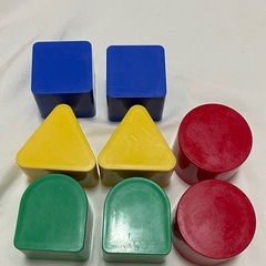 IKEA 型はめパズル　積み重ねカップ　知育玩具　木のおもちゃの画像