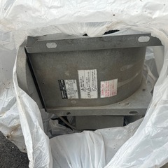 飲食店用ダクト、換気モーターの画像