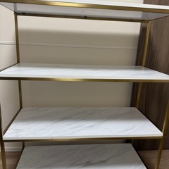 大理石、棚、シェルフの画像