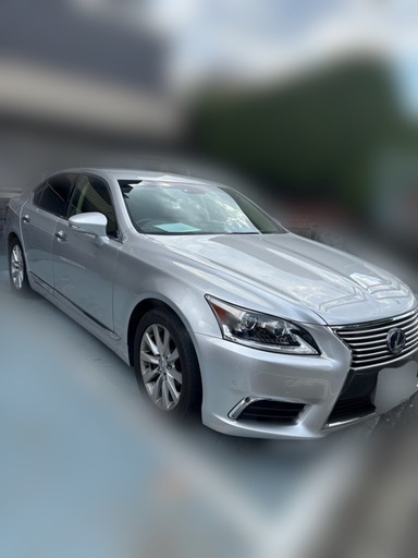 レクサス LS シルバー セダン