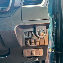 令和１年式ダイハツトールカスタムの画像