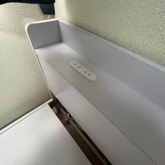 ダブルベッドの画像