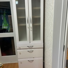 食器棚