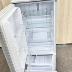 A1539🌟激安‼️2018年製　167L 2ドアシャープ冷蔵庫SJ-D17D-S⭕️動作確認済・配送・♻️設置可能🌟　の画像