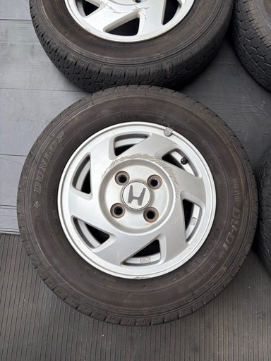 軽バン軽トラ ホンダ純正 23年DUNLOP 145R12 6PR ４本　⭐️ 軽バン軽トラ ホンダ純正 23年DUNLOP 145R12 6PR 4本 ⭐️
