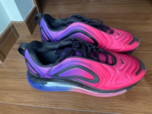 ナイキ720AIR MAX