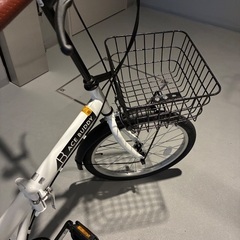 人気 20インチ 折りたたみ 自転車 ACE BUDDYシマノ 6段変速 専用鍵 カゴ付き ミニベロ 新古車の画像