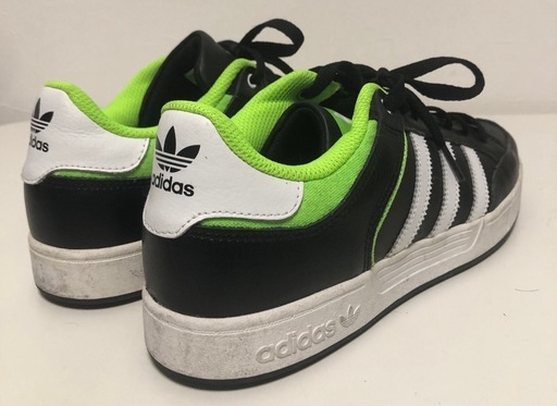 【中古品】adidas アディダス VARIAL LOWバリアル ロー スニーカー 26.5ｃｍ ブラック ネオングリーン メンズ