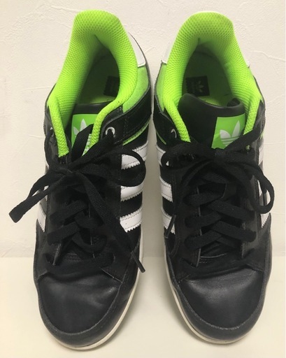 【中古品】adidas アディダス VARIAL LOWバリアル ロー スニーカー 26.5ｃｍ ブラック ネオングリーン メンズ