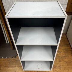 リサイクルショップどりーむ鹿大前店　No.2746　カラーボックス　白、黒　モノクロの画像
