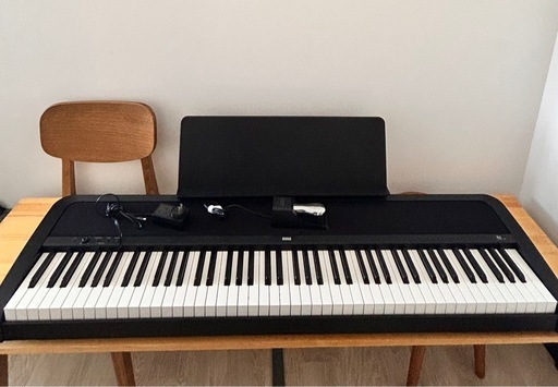 KORG B2-BK ブラック 電子ピアノ 本体、ペダル、譜面立て、アダプター付