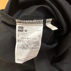 GU ブラウスの画像