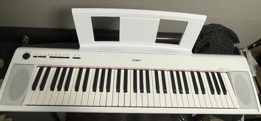 【電子ピアノ】YAMAHA piaggero NP-12 ホワイト