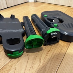 ニーガードキッズ チャイルドシート用足置き フットレストの画像