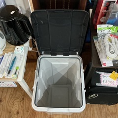 カラーで分別ダストボックス🗑️ポリ袋止め付き❣️サイズ約345×405×610mm 45Lゴミ箱MrMaxグレー紺色の画像