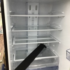 #J-7【ご来店頂ける方限定】MITUBISHIの3ドア冷凍冷蔵庫ですの画像