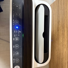 【引き渡し確定済】シャープ　SHARP 空気清浄機　KC-H50の画像