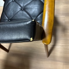 一人掛けチェアーの画像