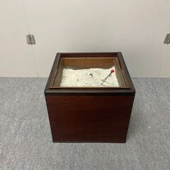 J7Y2299 火鉢 木製 灰付 火箸付 和 煎茶 茶道具 家具 古道具 古物 骨董 古美術 アンティーク レトロ 昭和 年代物 現状の画像