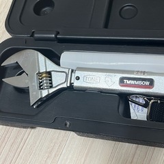 美品 TONE トネ モンキ形 トルクレンチ TMWM50Wの画像