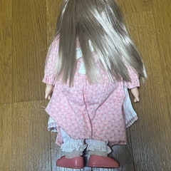 女の子のお人形　ドール　置物　の画像