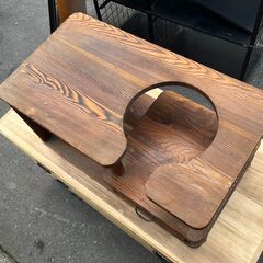 【リサイクルショップどりーむ天保山店】No.4207 棚 キャスター付き 引き出し付き レトロ 和風の画像