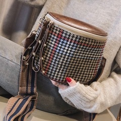 【美品】ショルダーバックの画像