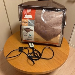 ちゃぶ台風の丸型こたつの画像