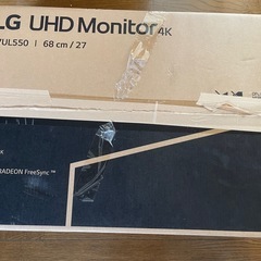 LG 27UR550-W 4K モニター(27インチ)2022年
の画像